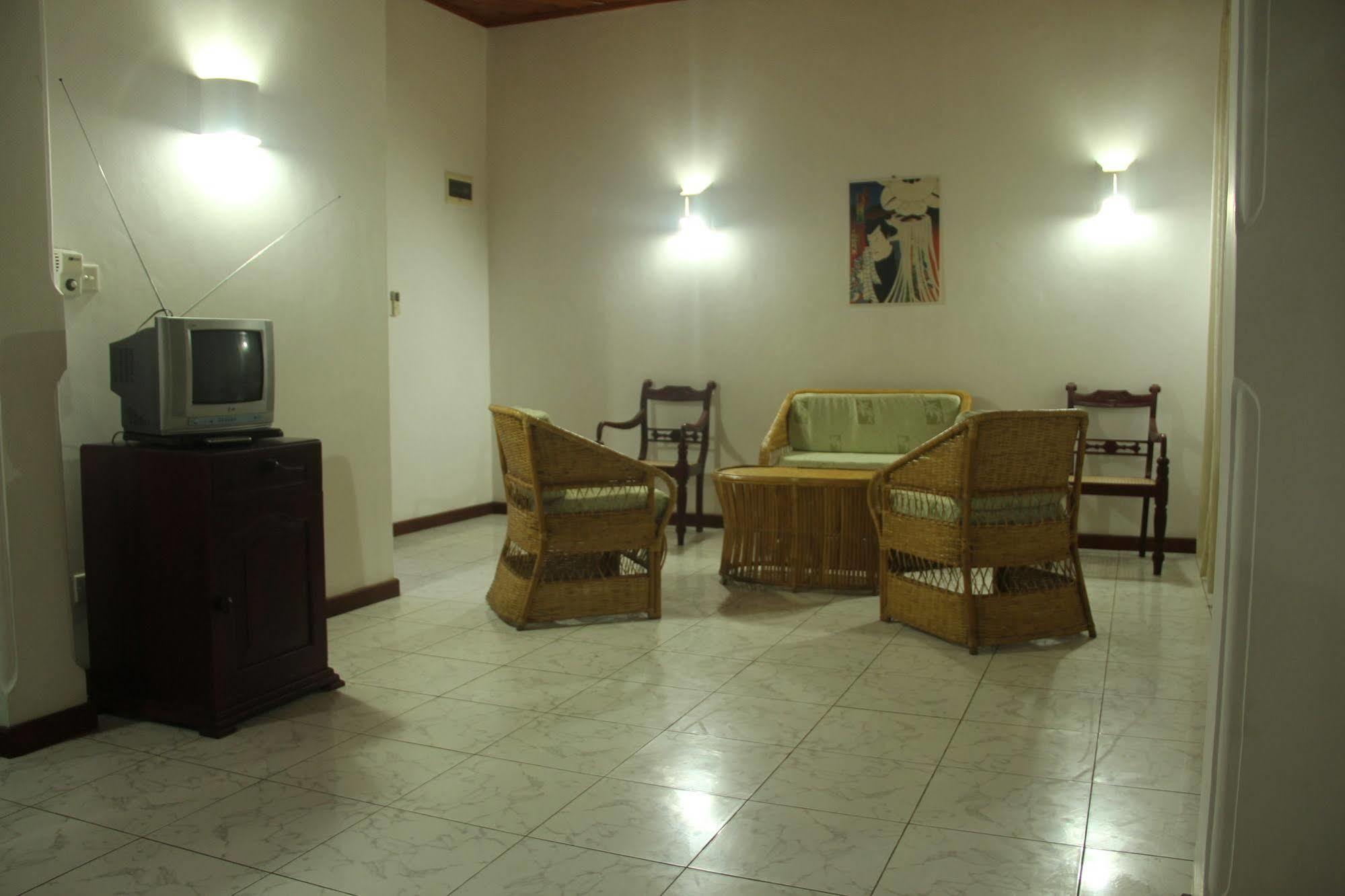אהונגלה Villa Ranmenika מראה חיצוני תמונה